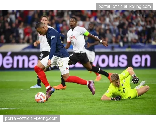 法国女手队长谈卫冕奥运金牌之路：“我们比四年前更加强大”