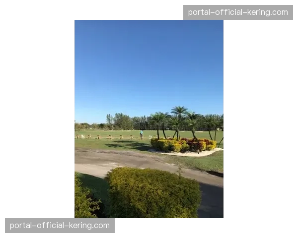 佛罗里达州通过法案，允许符合条件的高尔夫球场在保护区内有限度使用水资源